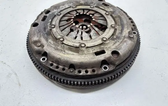 Volkswagen Polo Clutch set kit 038141025D