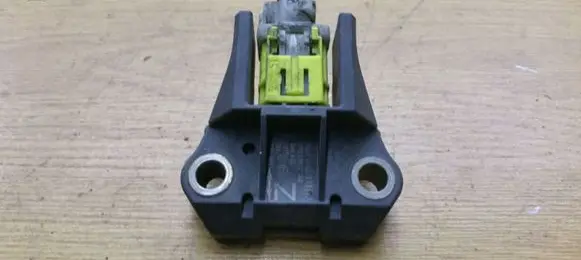 Lexus IS 220D-250-350 Airbag deployment crash/impact sensor 8917353040
