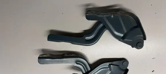 Hyundai Kona I Engine bonnet/hood hinges 79110J9000