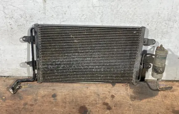Audi TT Mk1 A/C cooling radiator (condenser)