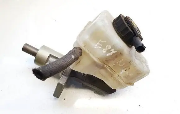 BMW 1 E81 E87 Master brake cylinder 03350886531 03.3508-8653.1