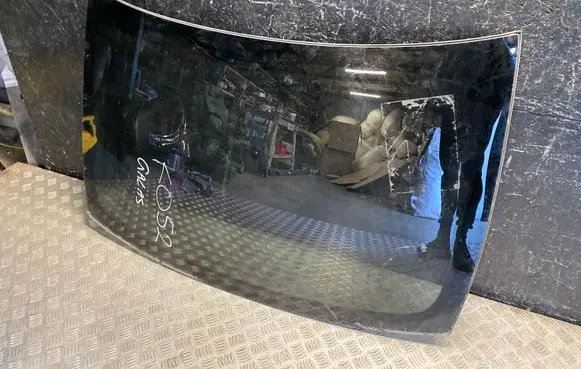 Lexus ES VII XZ10 Rear windscreen/windshield window 
