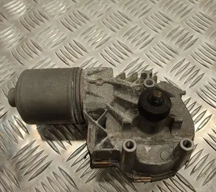 BMW 5 F10 F11 Wiper motor 7305562