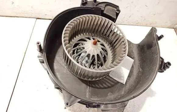 BMW 5 F10 F11 Heater fan/blower R4046