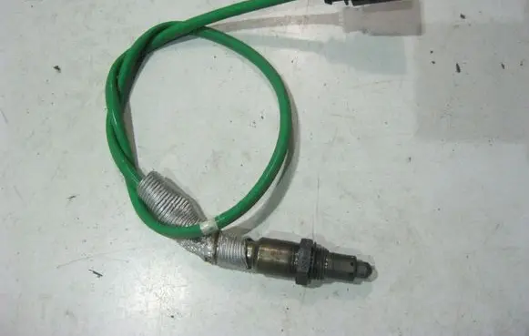 Volkswagen Tiguan Lambda probe sensor 06K906262BA