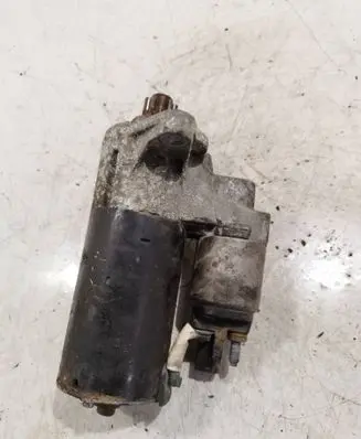 Volkswagen PASSAT B6 Starter motor 02e911023