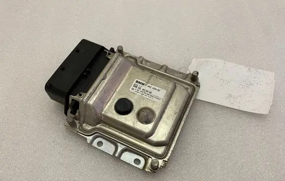 BMW X6 F16 Adblue control unit 7445434
