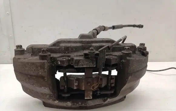 Mercedes-Benz E W213 Front brake caliper