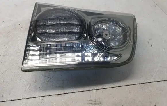 Lexus RX 330 - 350 - 400H Tailgate rear/tail lights 4865 KOITO4865