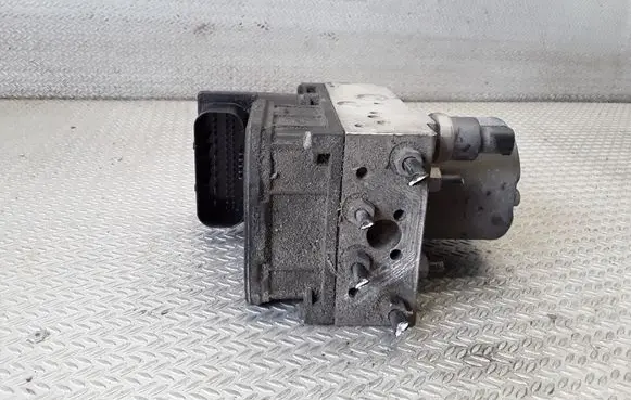 Volkswagen Phaeton ABS Pump 0265950105