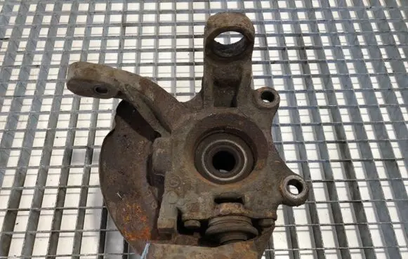 Volkswagen Transporter - Caravelle T4 Front wheel hub spindle knuckle 