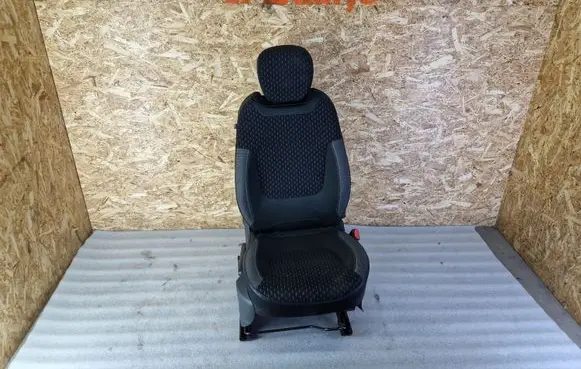 Renault Captur Front driver seat 