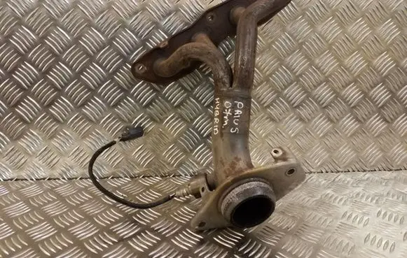 Toyota Prius (XW20) Exhaust manifold 8946747010 01L23