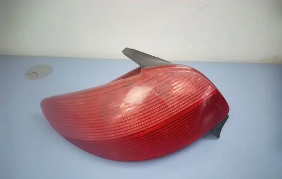 Peugeot 206 Rear/tail lights 6350P1 2531