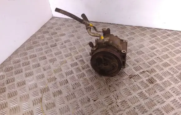 Nissan King Cab, Navara Air conditioning (A/C) compressor (pump) 92600EB400