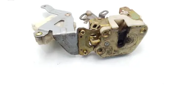 Mitsubishi Pajero Tailgate/trunk/boot lock/catch/latch MR462380