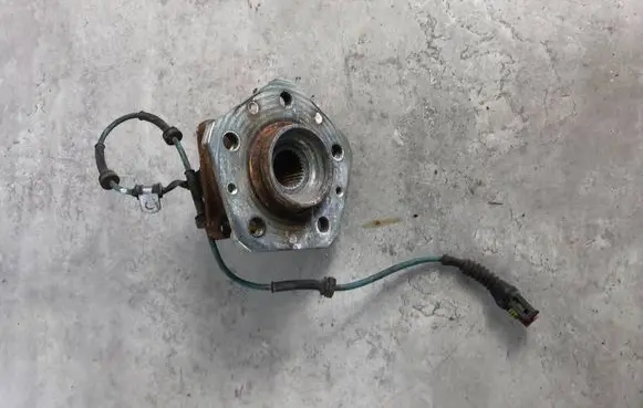 Maserati GranTurismo Rear wheel ball bearing 