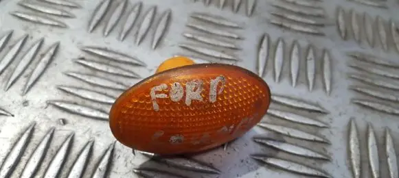 Ford Courier Front fender indicator light