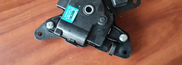 Hyundai ix20 Air flap motor/actuator D266YN9LA01