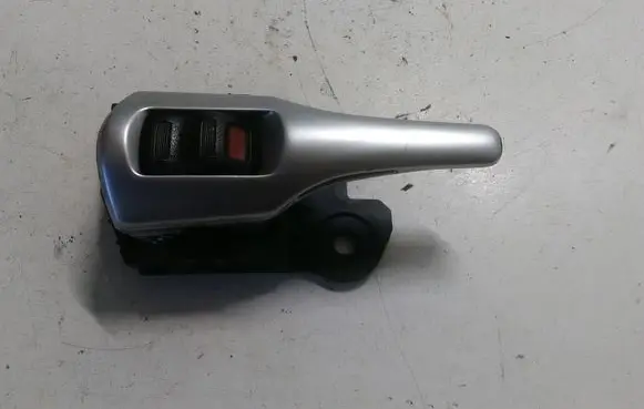 Rear door interior handle