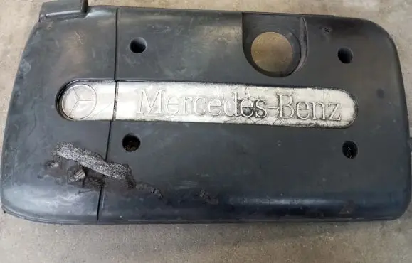 Mercedes-Benz C W203 Engine cover (trim) OM611 A611010106
