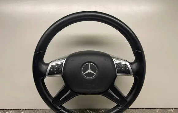 Mercedes-Benz C W204 Steering wheel A2464605203 2468603102 307976399162AE