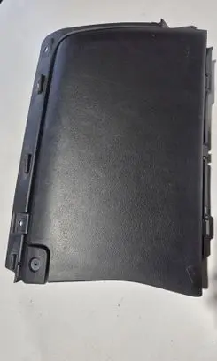 Ford Mustang VI Glove box 