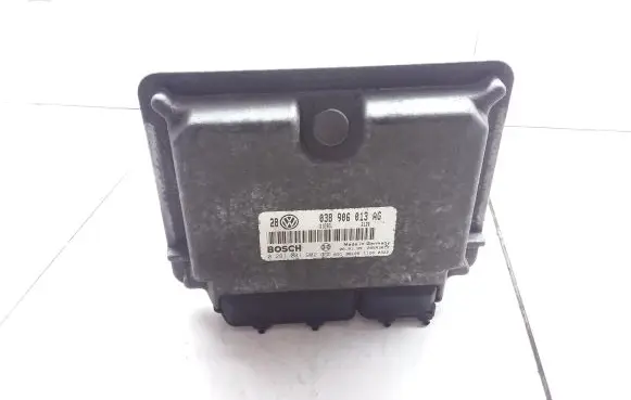 Volkswagen Golf IV Engine control unit/module 038906013AG 0281001902