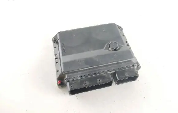 Toyota Avensis T270 Engine control unit/module 8966105D51 MB2759001430