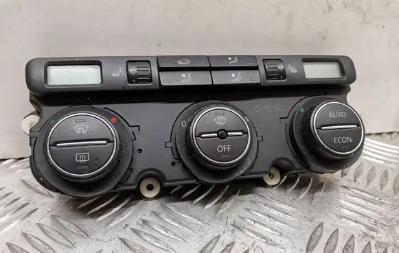 Volkswagen PASSAT B6 Climate control unit 74641435