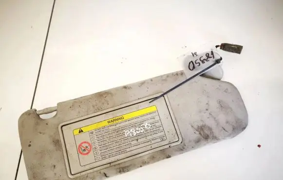 Toyota Avensis T250 Sun visor