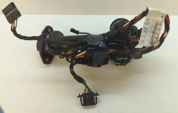 Mercedes-Benz ML W164 Front door wiring loom A1645405806 15467985 1001304