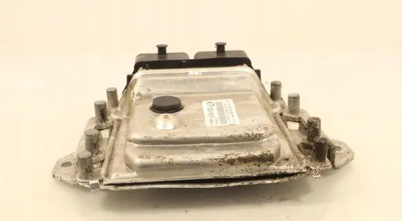 Suzuki Swift I Engine control unit/module ECU 3391069L00