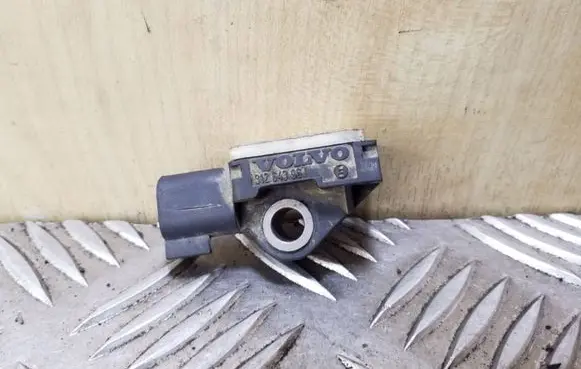 Volvo XC70 Airbag deployment crash/impact sensor 31264396