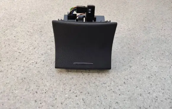 Mercedes-Benz S W221 12 V Socket (rear) A2218200009AOP A2218200009