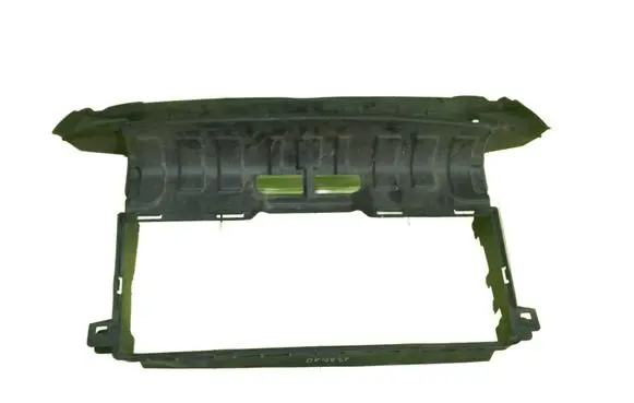 Land Rover Freelander 2 - LR2 Intercooler air channel guide 