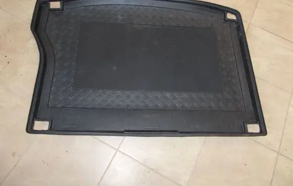 Hyundai i30 Rubber trunk/boot mat liner 