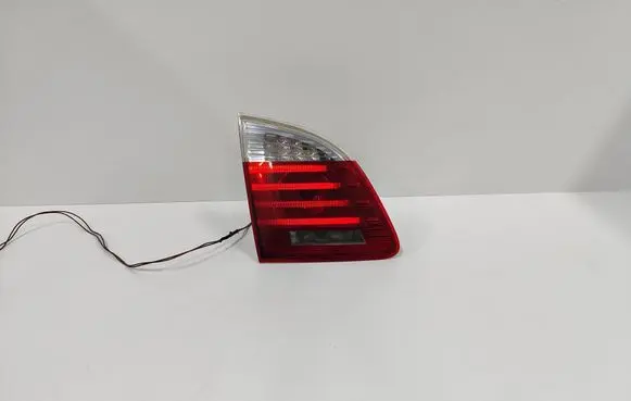 BMW 5 E60 E61 Tailgate rear/tail lights 7177697 717769706 63217177697