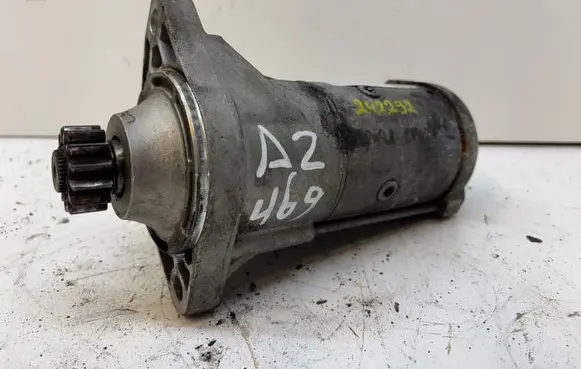 Volkswagen PASSAT B7 Starter motor 02E911023Q 160112 ESW20ER25