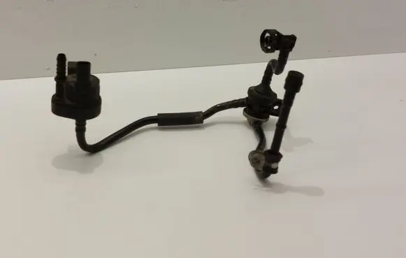 Volkswagen PASSAT B6 Vacuum valve 06F133529E 06H906517H