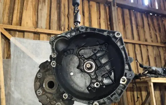 Opel Zafira B Manual 6 speed gearbox 55192042 983005