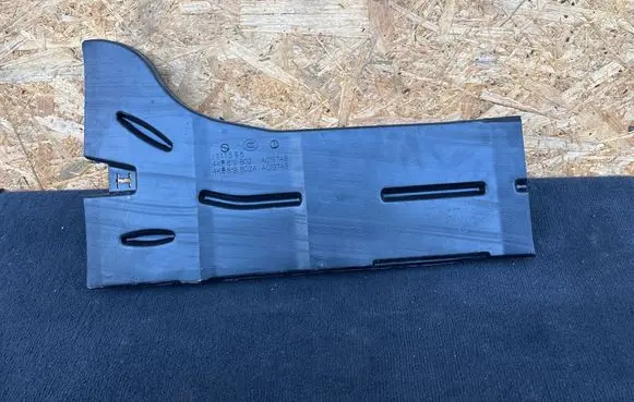 Audi e-tron Cabin air duct channel 4KE819802 111595 4KE819802A