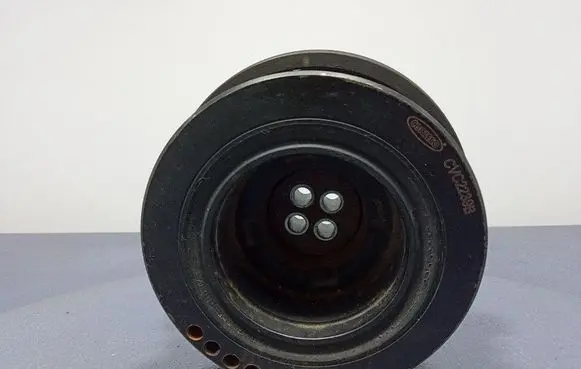 BMW 5 E39 Crankshaft pulley CVC2239B