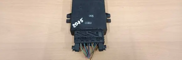 Mercedes-Benz E W211 Air suspension control unit module (rear) A2115450432 410213006001
