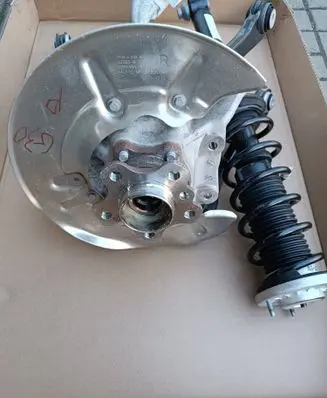 BMW 5 G30 G31 Rear wheel hub 6866338