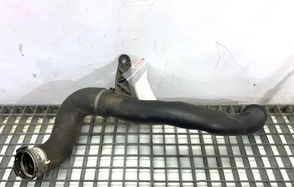 Jeep Cherokee Air intake hose/pipe 68141374AC