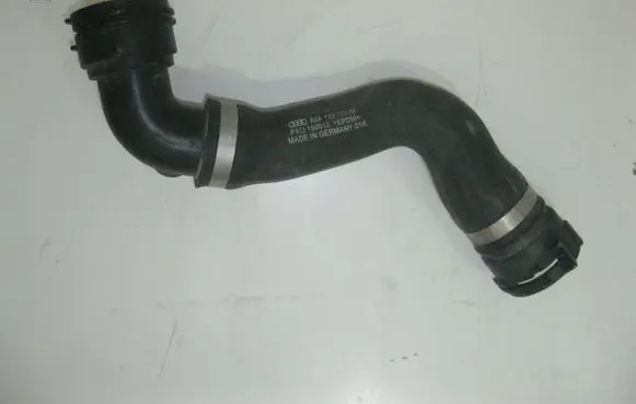 Audi Q5 SQ5 Coolant pipe/hose 80A122101M