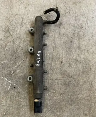 Ford Ranger Fuel main line pipe 0445214076
