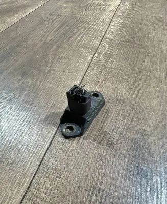 Mercedes-Benz C W203 Airbag deployment crash/impact sensor 0025426918