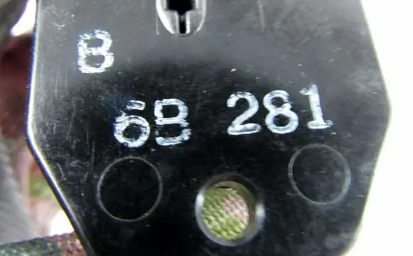 Mitsubishi Carisma Heater blower fan relay 6B281